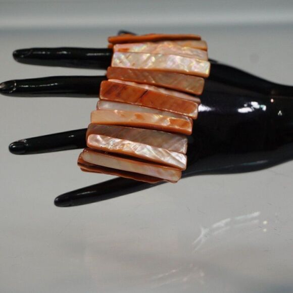 Abalone Mother of Pearl Shells Bracelet Tropical Boho Beach Stretch Orange Lust - Picture 1 of 10